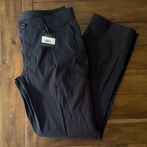 Eddie Bauer Rainier cargo pants size 12 new